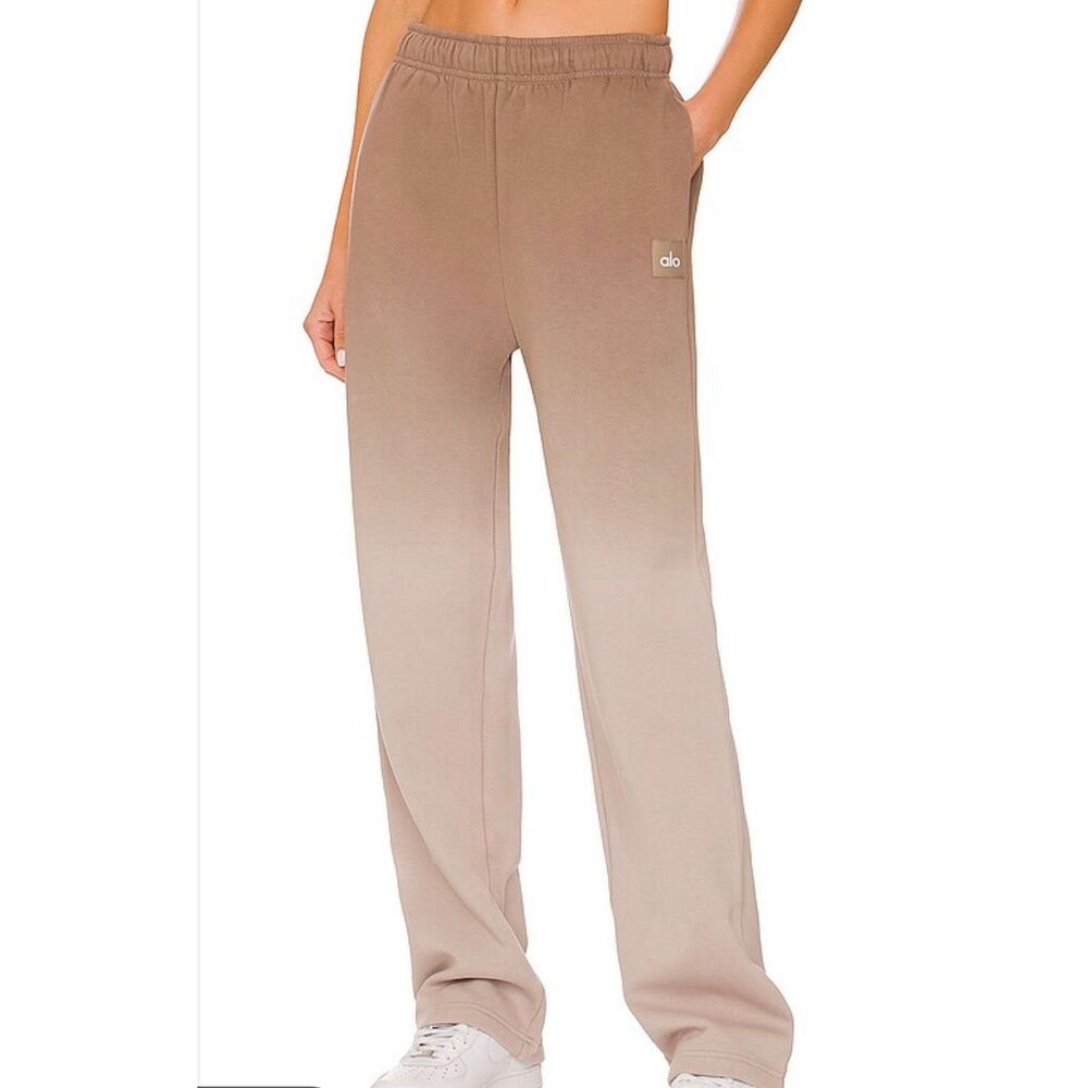 Alo Straight Leg Ombre Sweatpants | Brown in Small